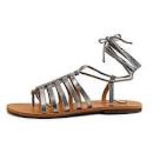 Lucky Brand Colette silver metallic Gladiator Leather Sandals